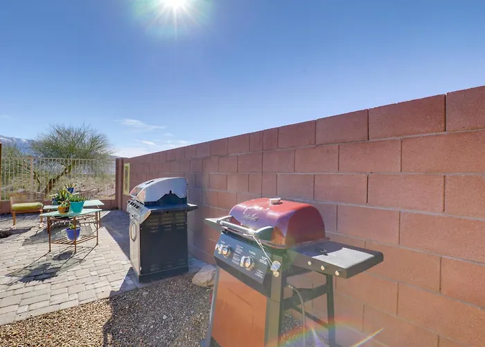 Tucson With Private Pool And Mountain Views!